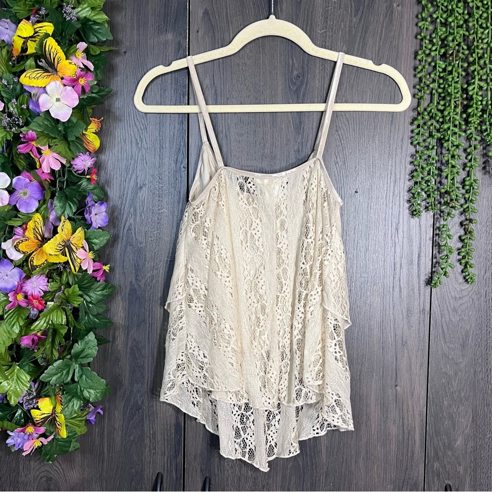 «🌼3/$30🌼Agaci Spaghetti Strap Ruffle Lace Top Size Medium - Picture 7 of 13